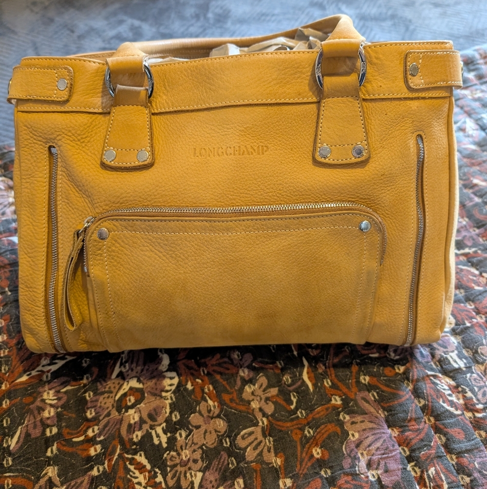 Longchamp tan leather bag purse with zipper detail